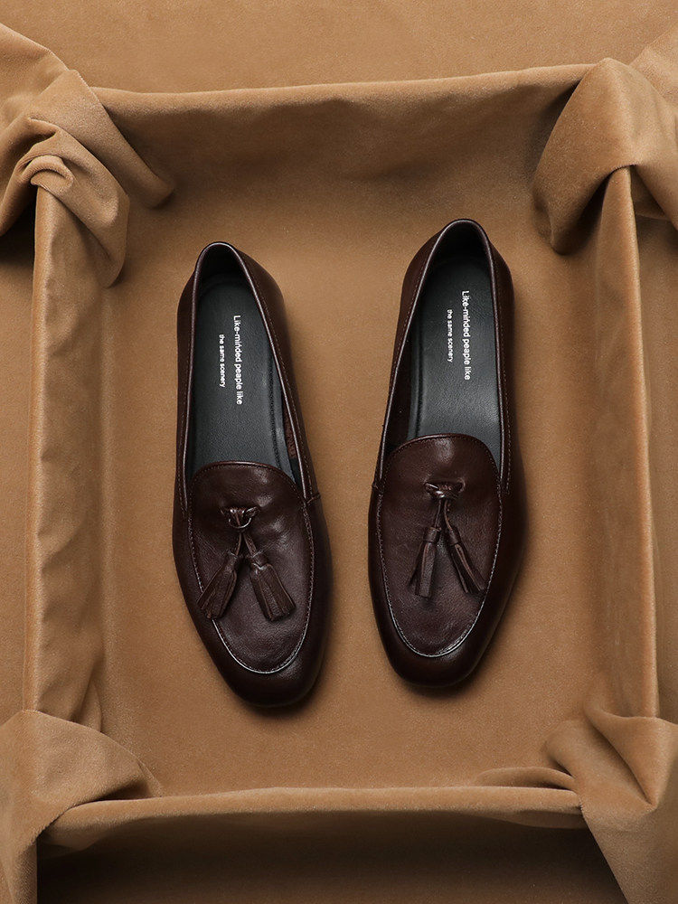 Vintage Outdoor Fashion - Frühlings-Quasten-Slipper für Damen: Modische Vintage-Flats mit