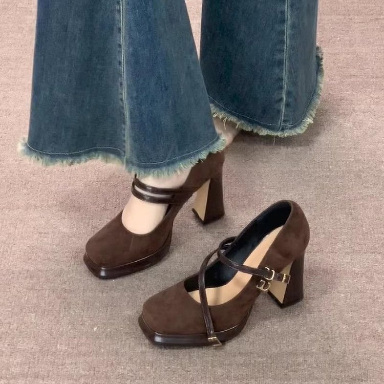 Vintage Dicke Hohe Damen Mary  – Vintage Fashion Online Bewertung und Preis
